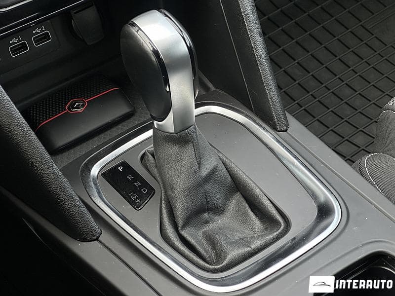 Renault Megane 2023 — Миниатюра 11