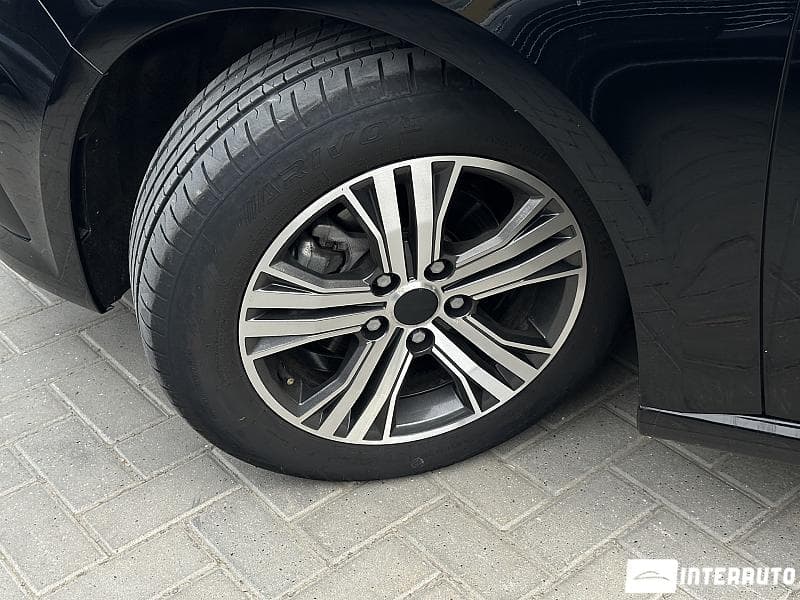 Renault Megane 2023 — Миниатюра 17