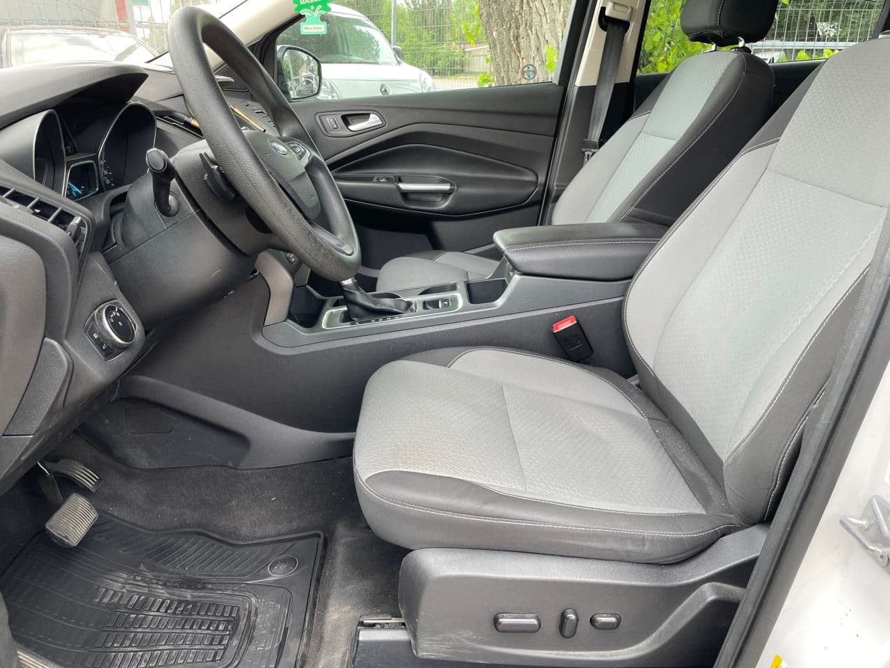 Ford Escape 2016 — Миниатюра 6
