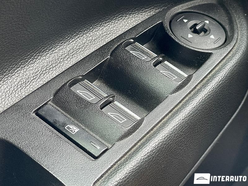 Ford Escape 2016 — Миниатюра 7