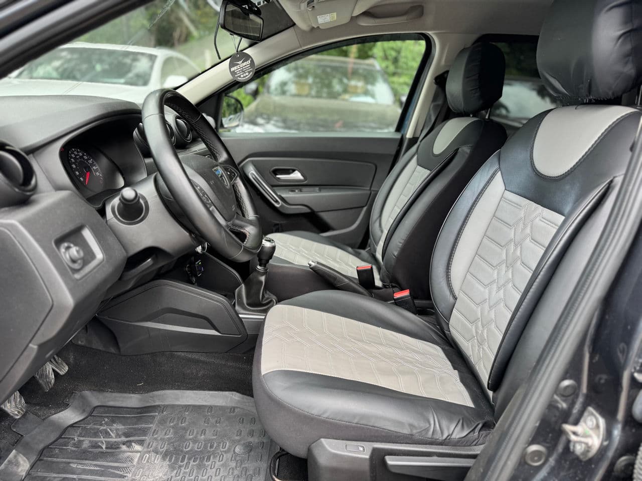 2019 Dacia Duster — Miniatură 7