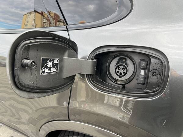 Porsche Cayenne E-Hybrid Coupe 2021 — Миниатюра 5