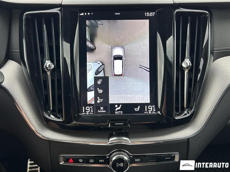 Volvo XC 60 2018 — Миниатюра 13