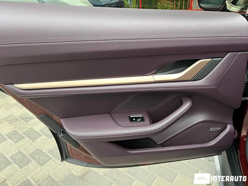 Porsche Taycan 4S 2021 — Миниатюра 22