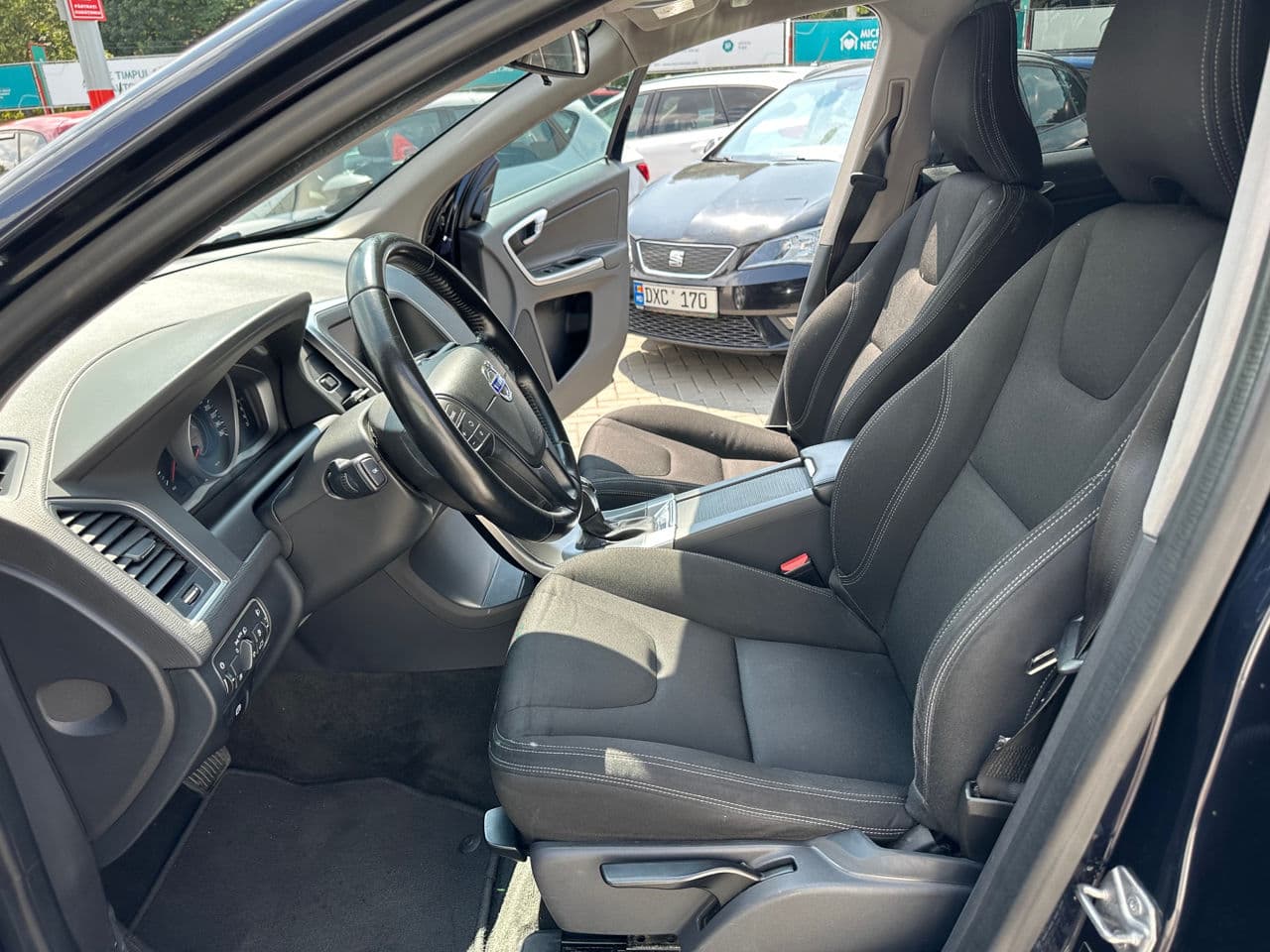 Volvo XC 60 2016 — Миниатюра 6