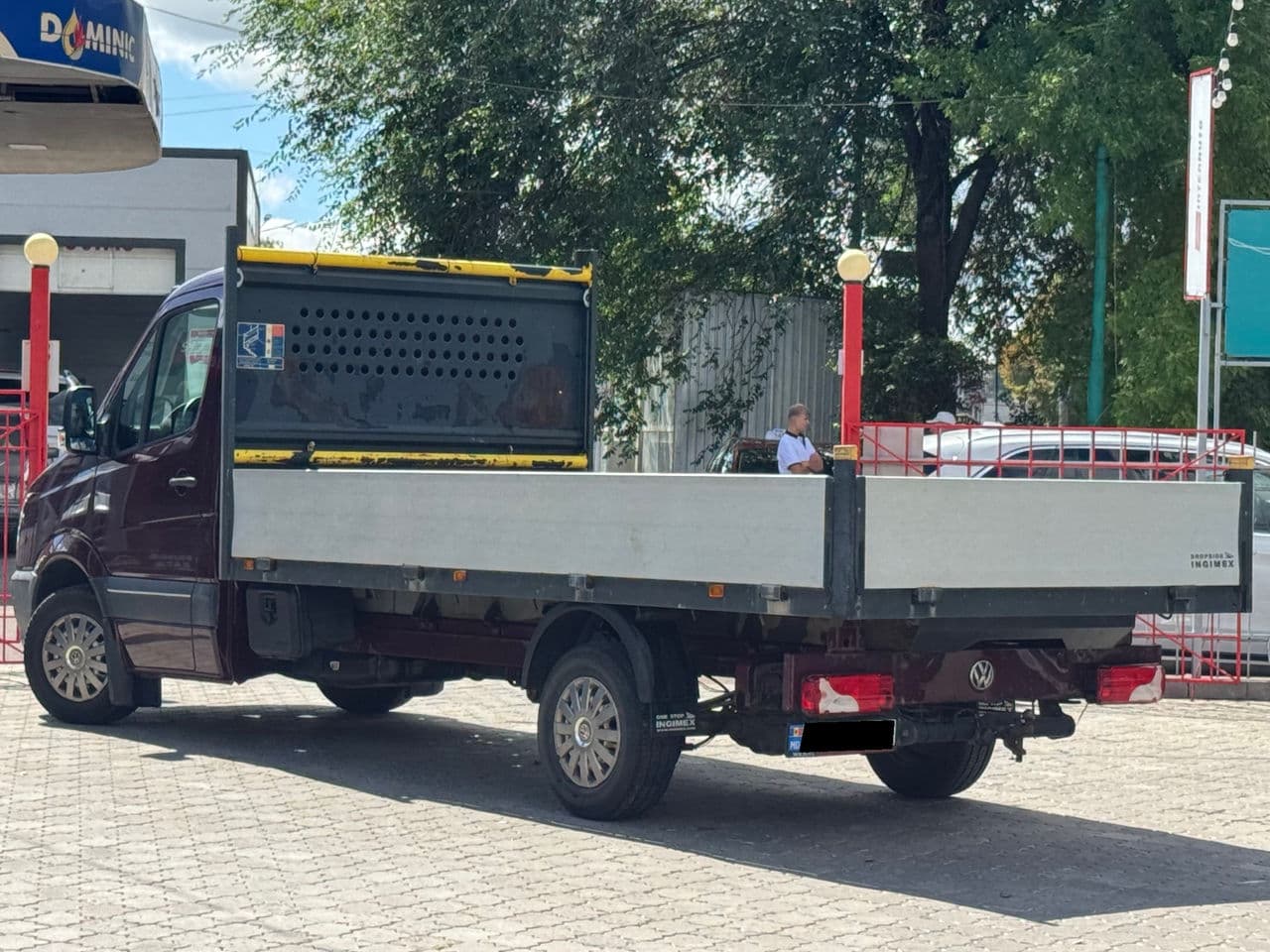 Volkswagen Crafter 2013 — Миниатюра 2