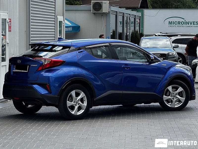 2018 Toyota C-HR — Miniatură 4