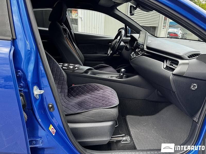 2018 Toyota C-HR — Miniatură 5