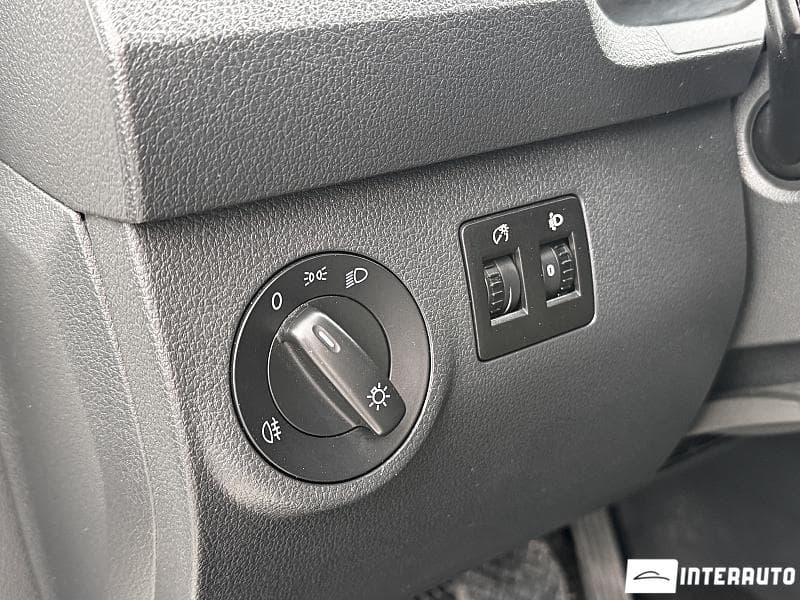 Volkswagen Caddy 2018 — Миниатюра 10