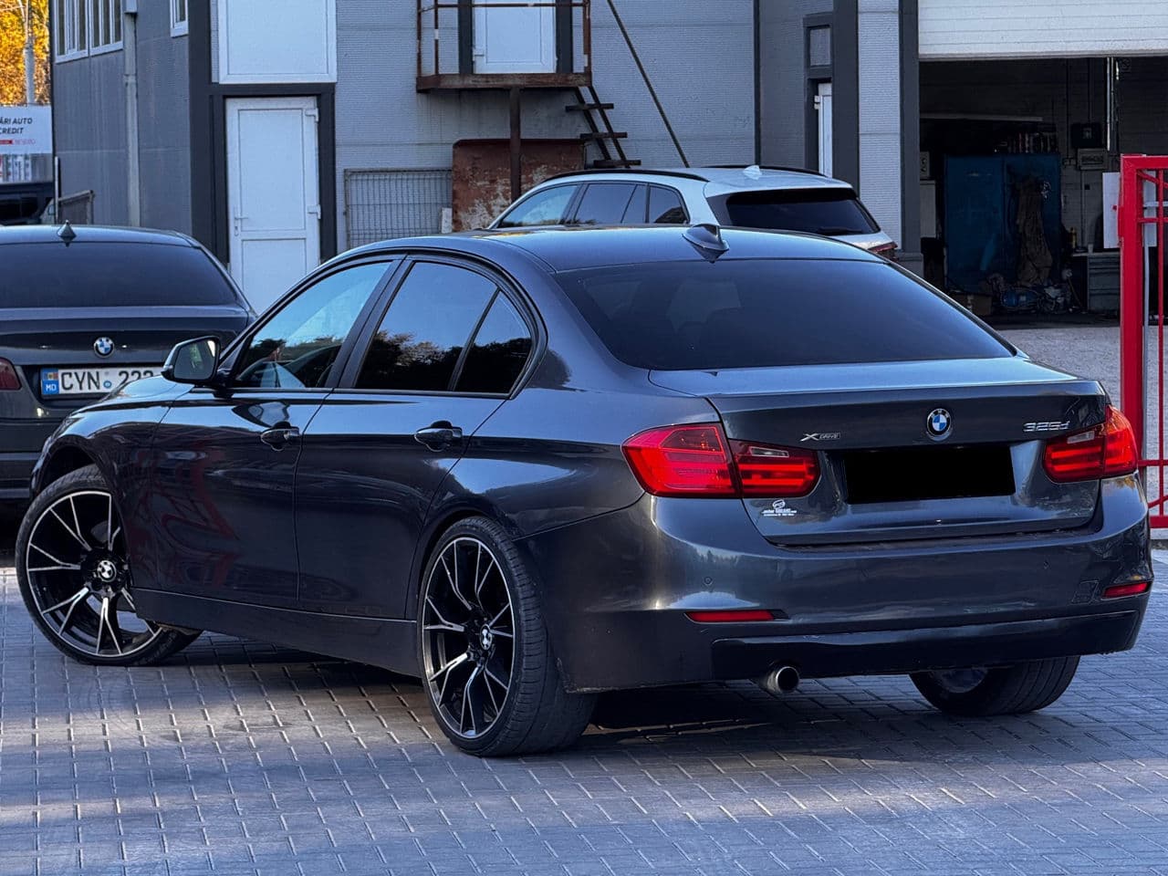 BMW 320 2012 — Миниатюра 4