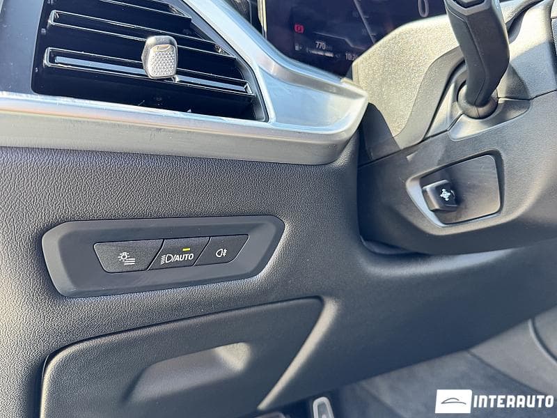 2024 BMW X6 3.0D — Miniatură 26