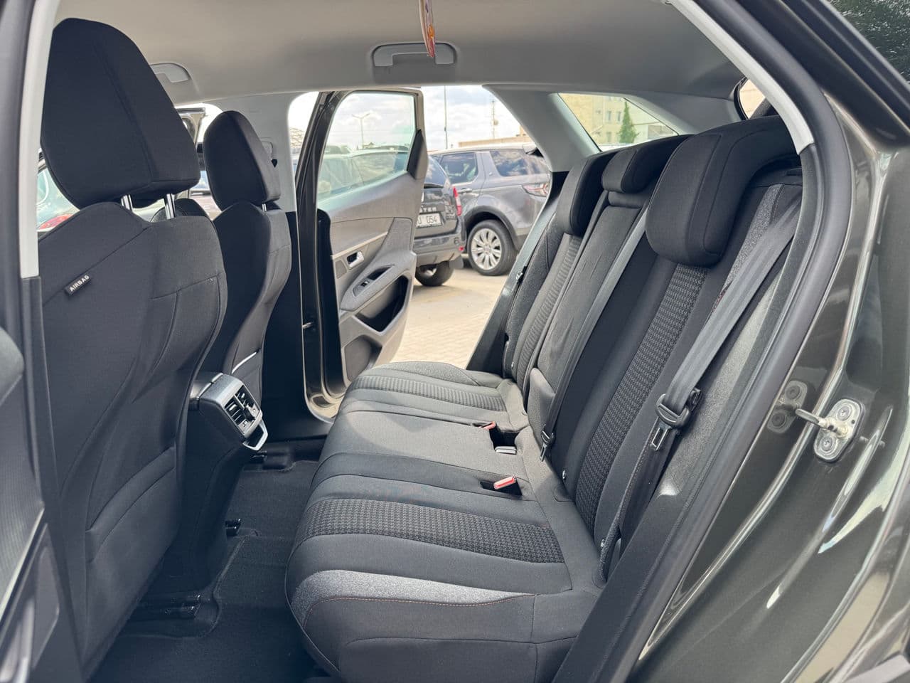 Peugeot 3008 2019 — Миниатюра 14
