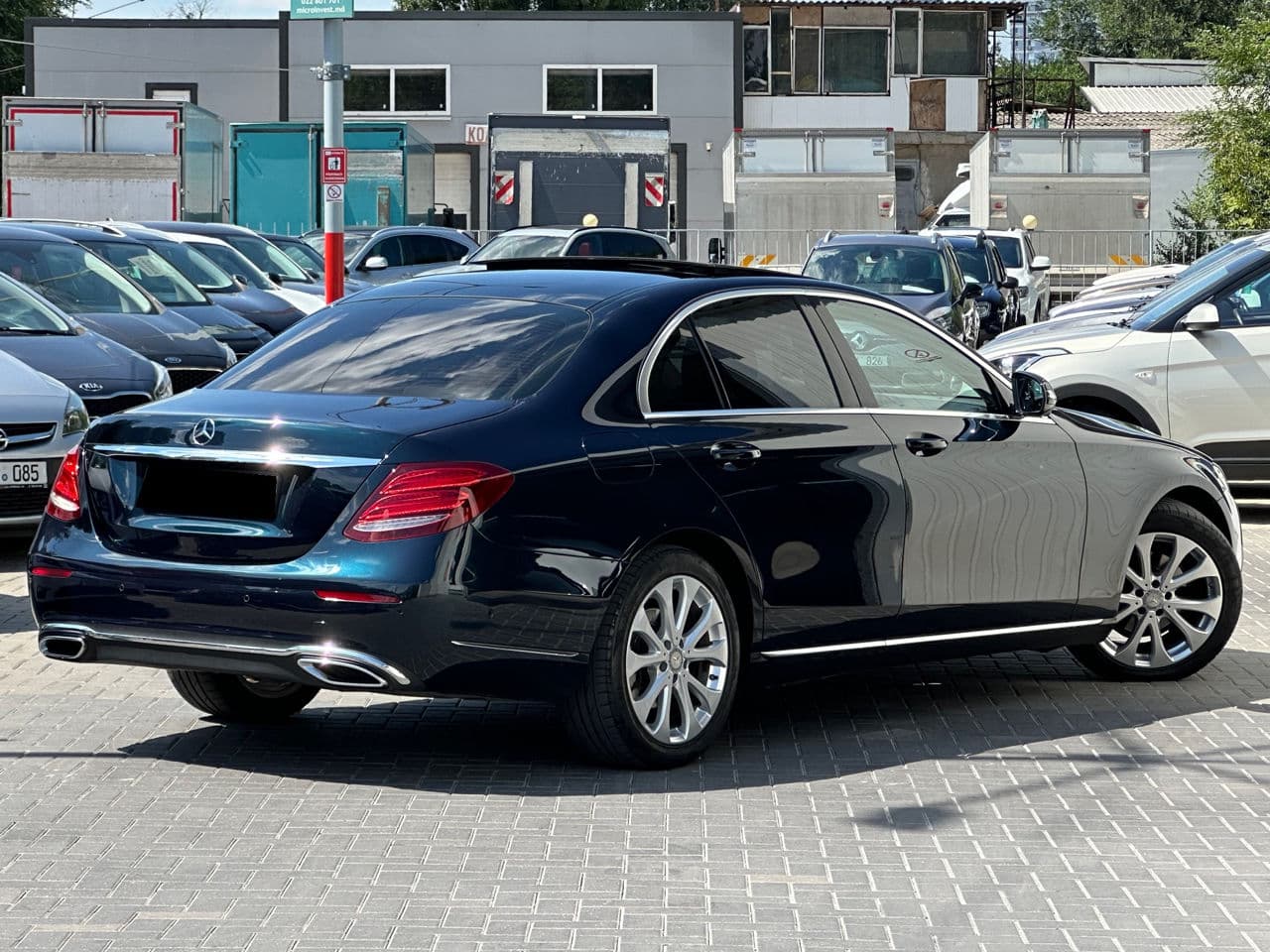 Mercedes E 220 2016 — Миниатюра 4