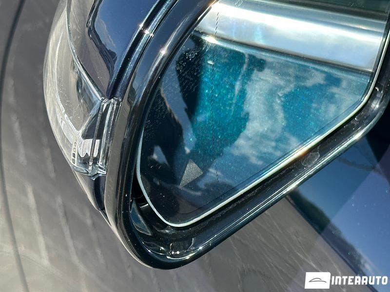Mercedes E 220 2016 — Миниатюра 17