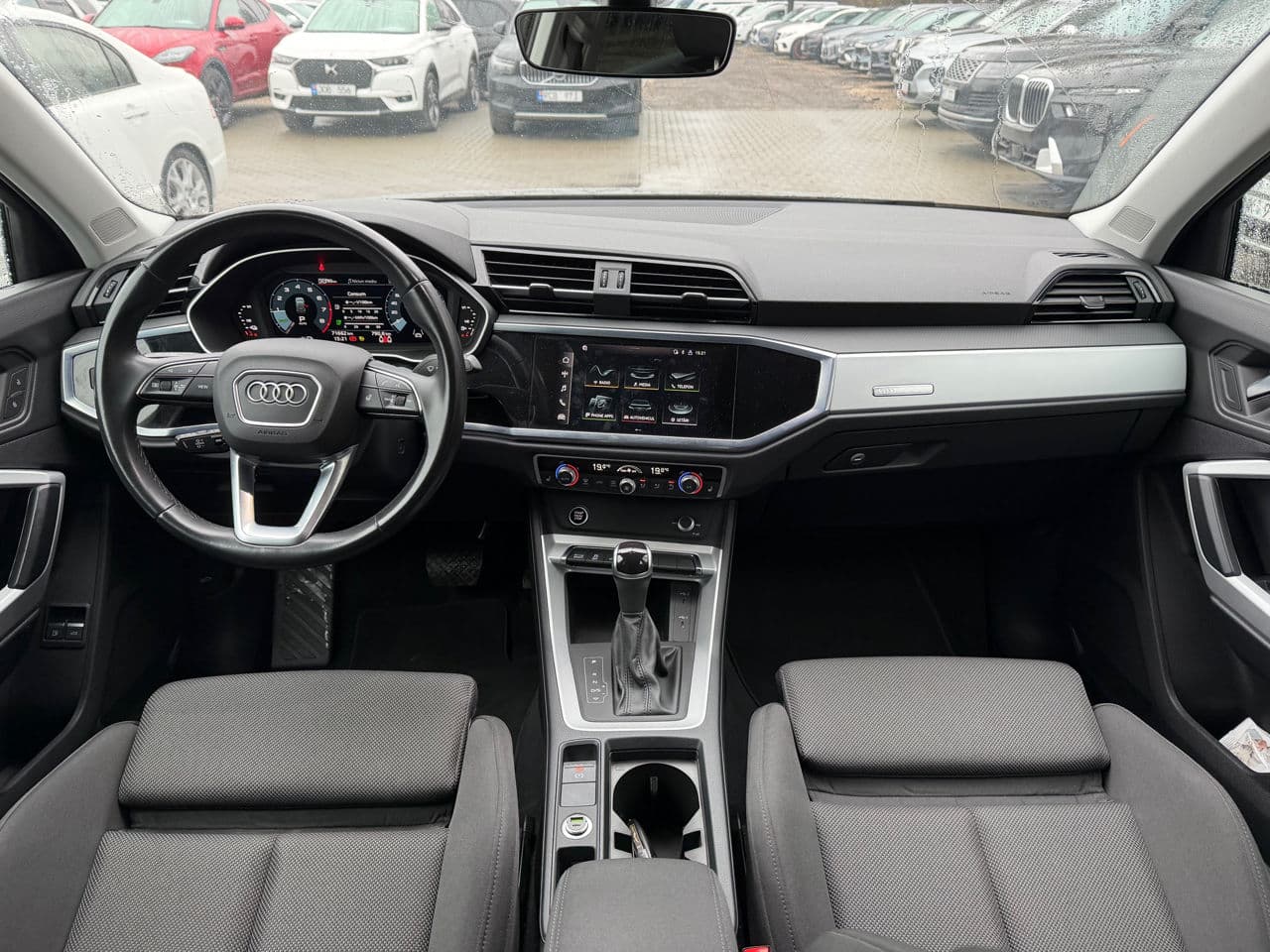 Audi Q3 2022 — Миниатюра 10