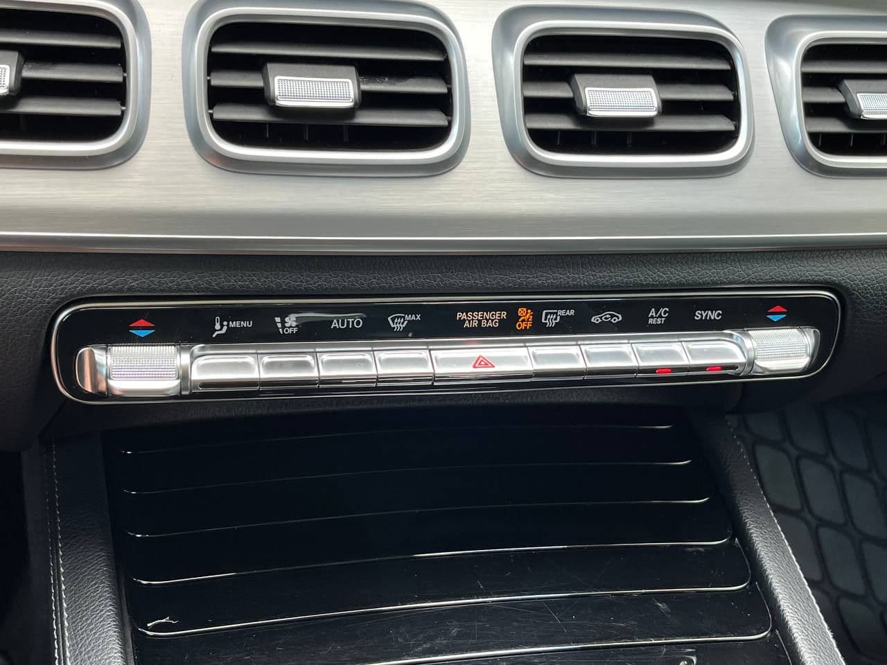 Mercedes GLE 300d 2021 — Миниатюра 15