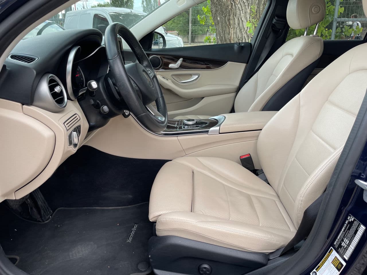 Mercedes C 300 2017 — Миниатюра 6