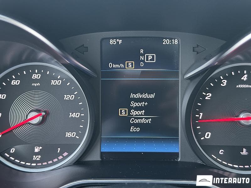 Mercedes C 300 2020 — Миниатюра 9