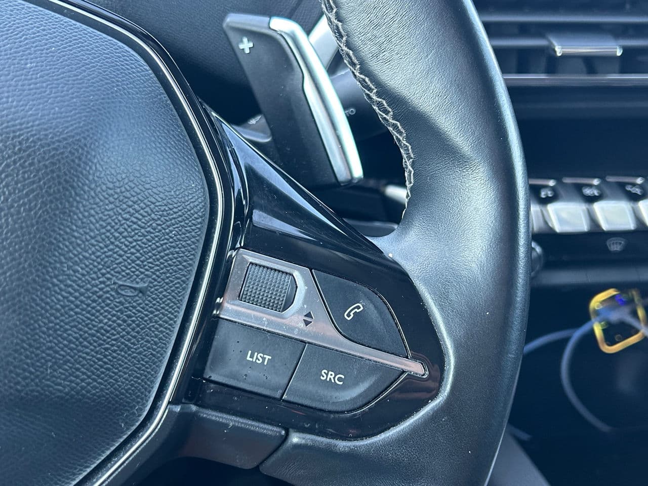 Peugeot 3008 2019 — Миниатюра 9
