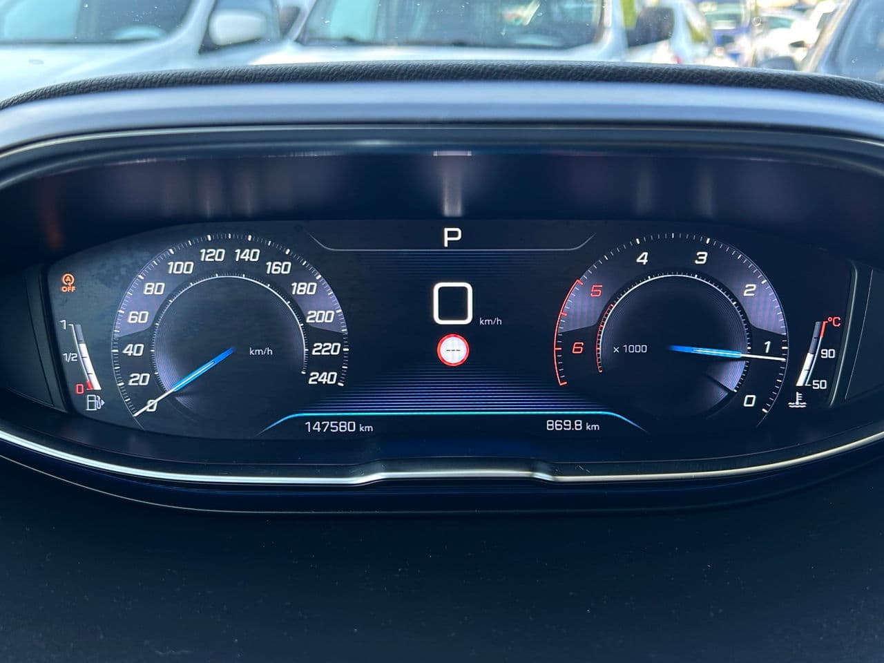 Peugeot 3008 2019 — Миниатюра 10