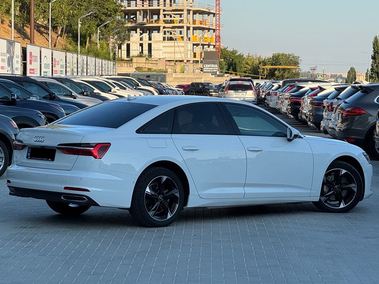Audi A6 2021 — Миниатюра 3