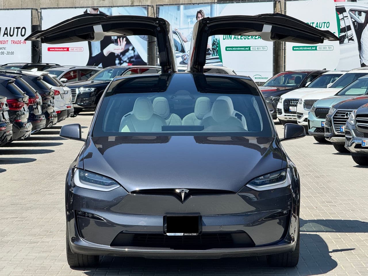 Tesla Model X Plaid 2022 — Миниатюра 3
