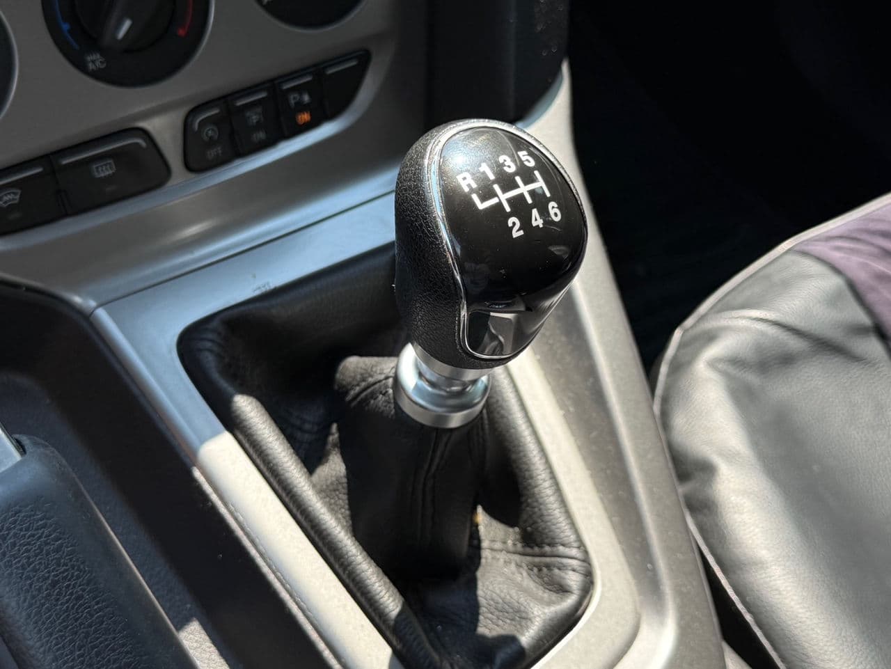 Ford Focus 2014 — Миниатюра 12