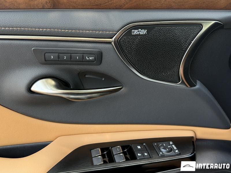 Lexus ES 300h 2023 — Миниатюра 8