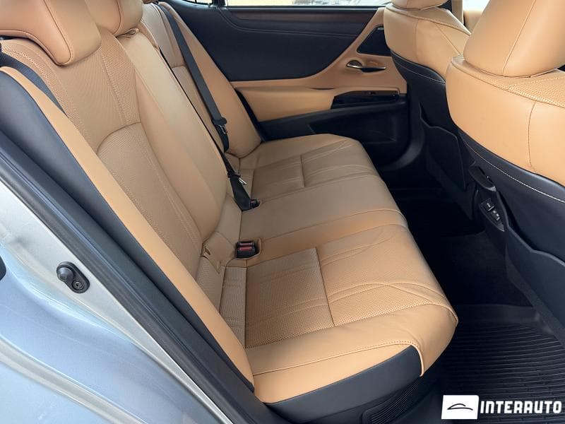 Lexus ES 300h 2023 — Миниатюра 20