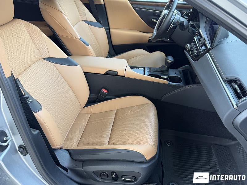 Lexus ES 300h 2023 — Миниатюра 18