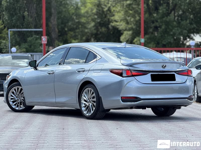 Lexus ES 300h 2023 — Миниатюра 3