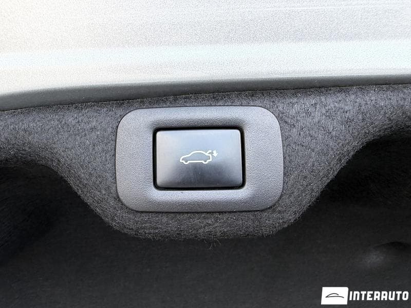 Lexus ES 300h 2023 — Миниатюра 22