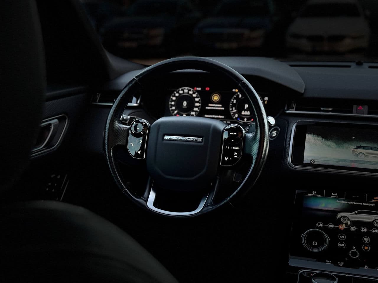 Land Rover Range Rover Velar 2019 — Миниатюра 7