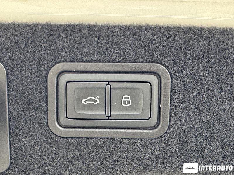 Audi A8 2022 — Миниатюра 29