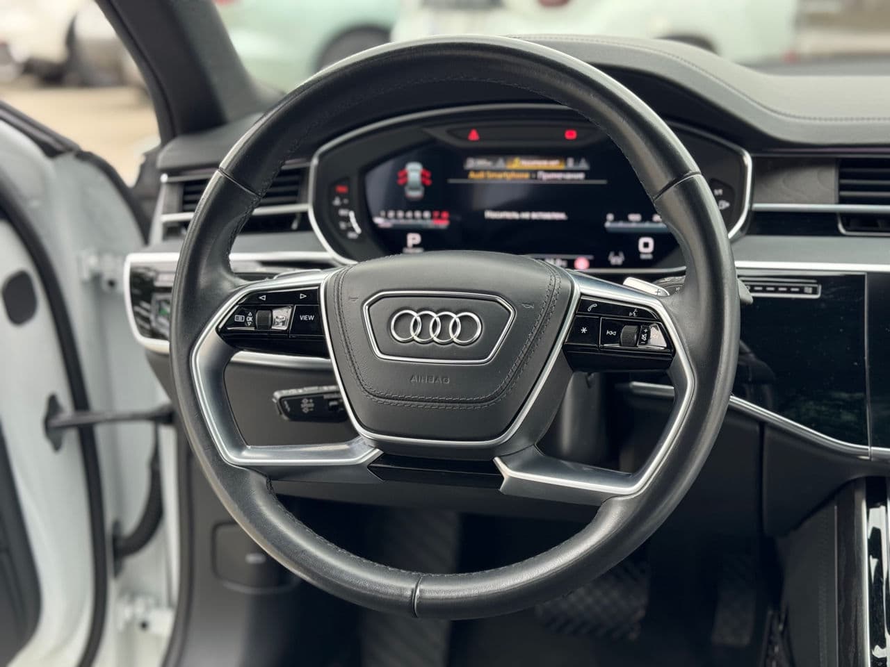 Audi A8 2022 — Миниатюра 9