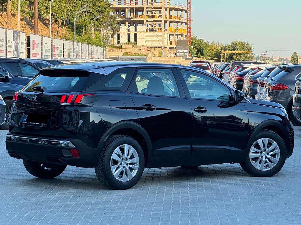 Peugeot 3008 2018 — Миниатюра 3
