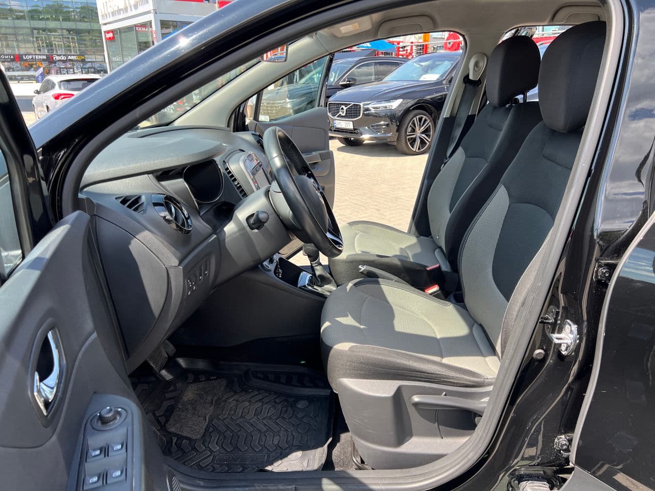 Renault Captur 2016 — Миниатюра 5