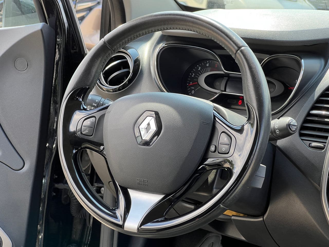 Renault Captur 2016 — Миниатюра 7
