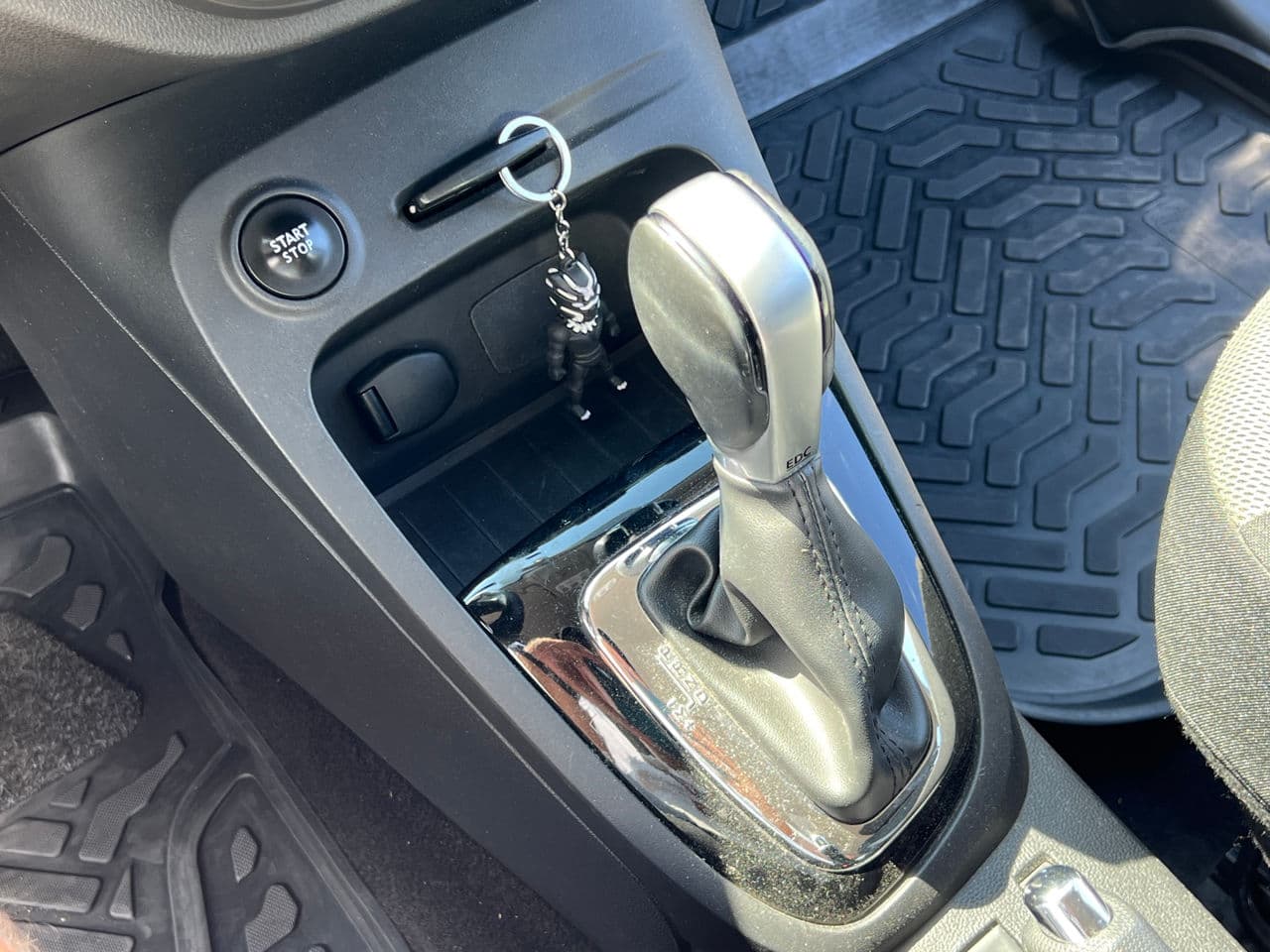 Renault Captur 2016 — Миниатюра 10