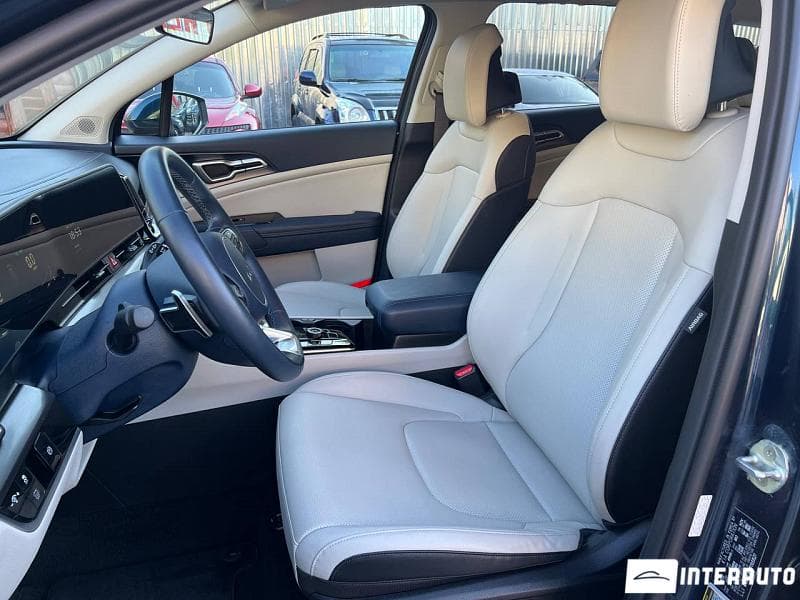 Kia Sportage 2023 — Миниатюра 8