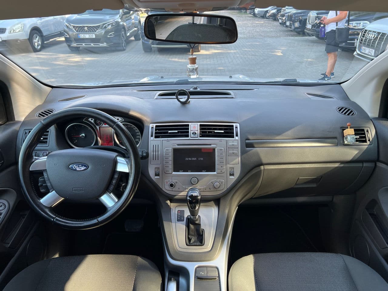 Ford Kuga 2012 — Миниатюра 8