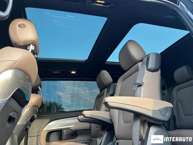 2022 Mercedes V 300 — Miniatură 24