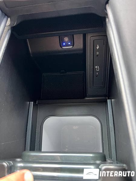 2022 Mercedes V 300 — Miniatură 17