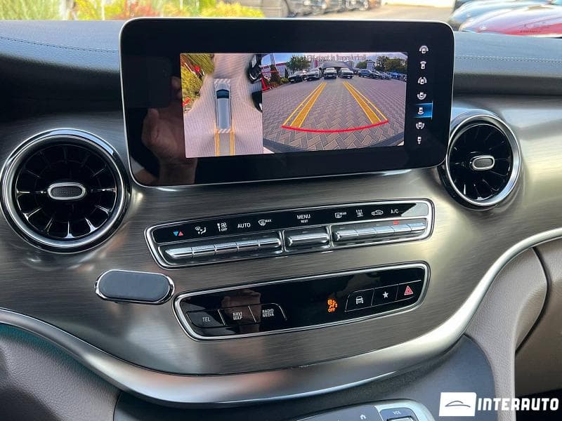 2022 Mercedes V 300 — Miniatură 14