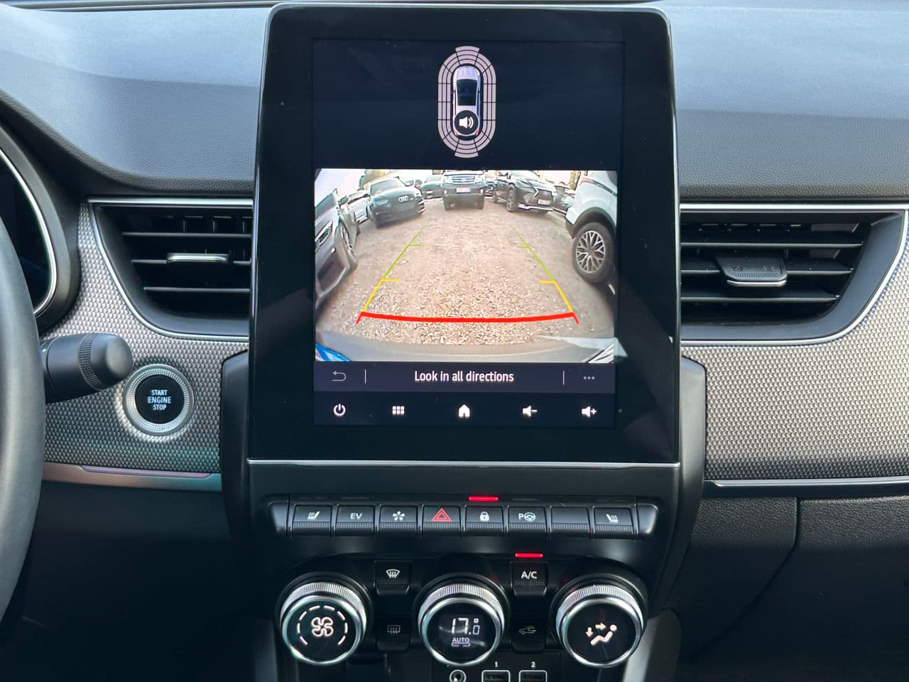 Renault Arkana 2021 — Миниатюра 15