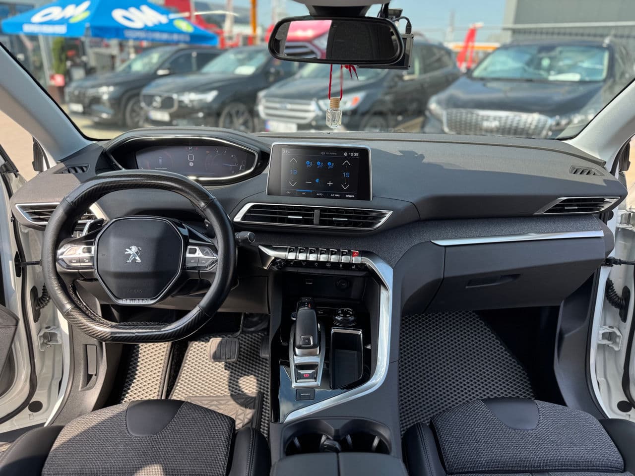 Peugeot 5008 2018 — Миниатюра 6