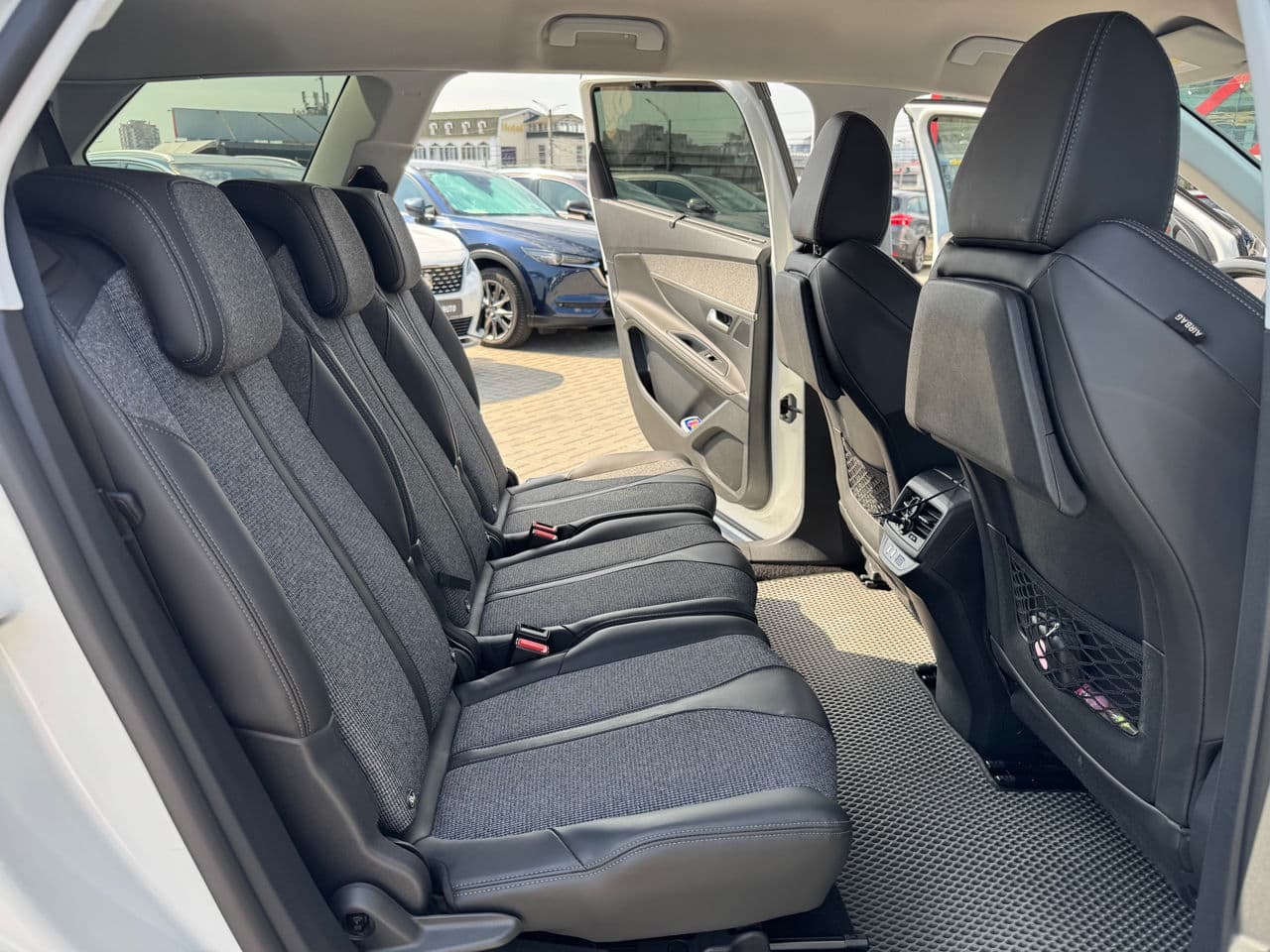 Peugeot 5008 2018 — Миниатюра 15