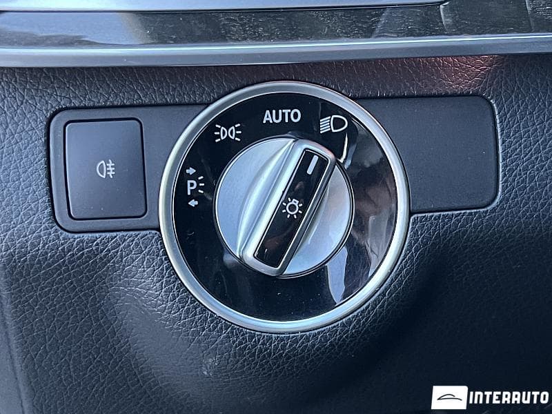 Mercedes E 220 2013 — Миниатюра 18