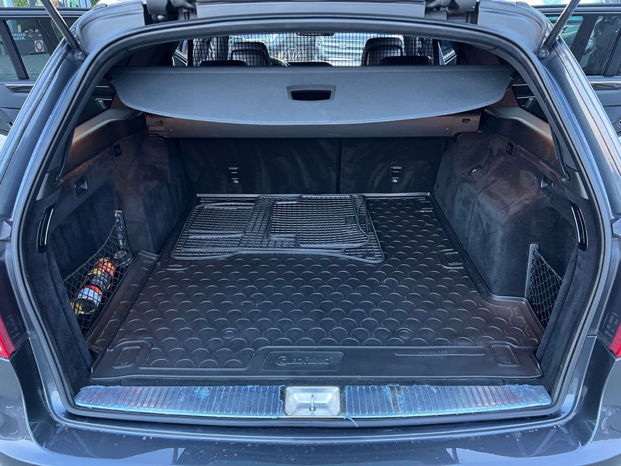 Mercedes E 220 2013 — Миниатюра 21