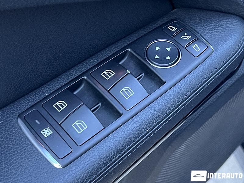 Mercedes E 220 2013 — Миниатюра 17
